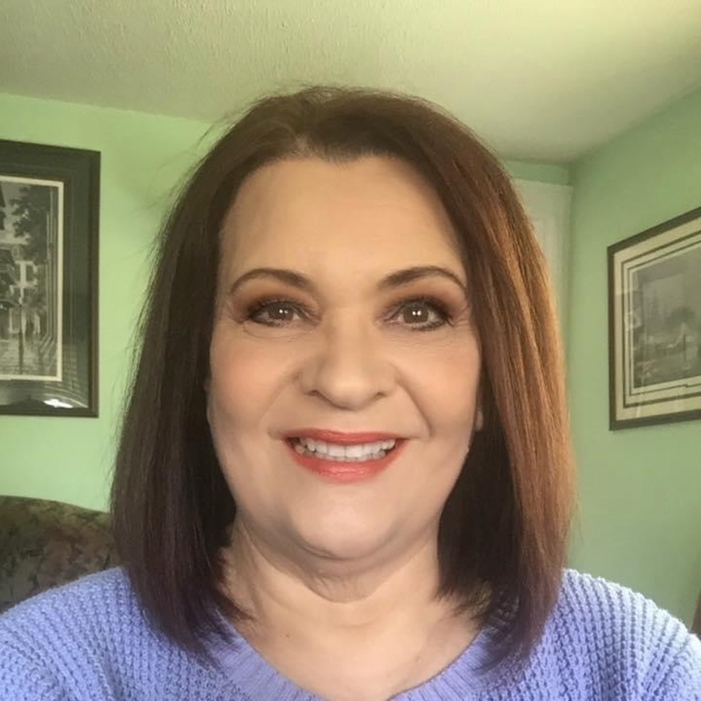 Meet your Posher, Debra